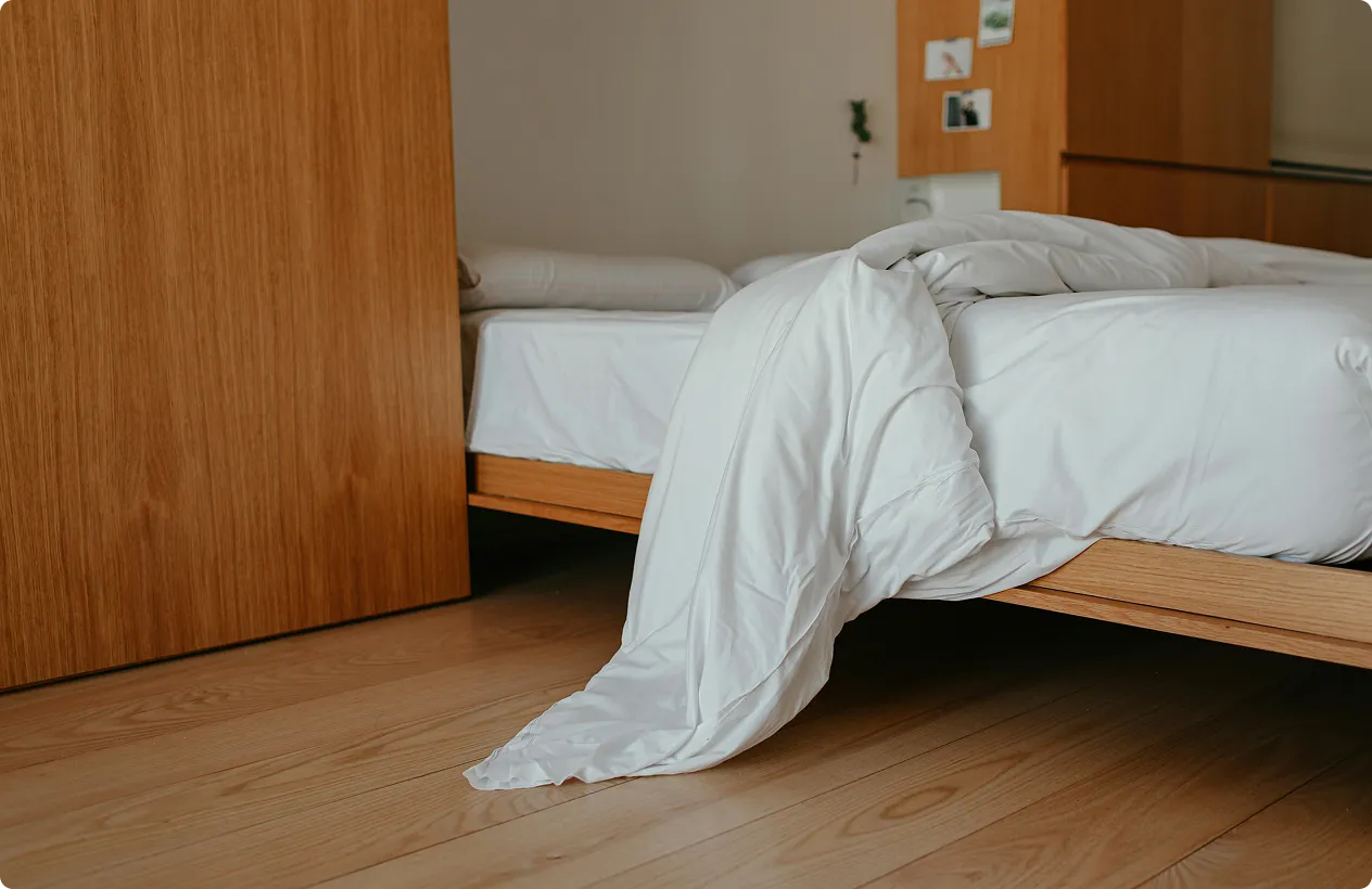 Example of a cluttered bedroom